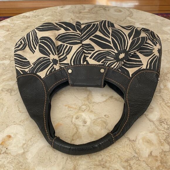 FOSSIL Black / Cream Floral Print Linen Canvas & Leather Hobo Shoulder Bag - Picture 4 of 16